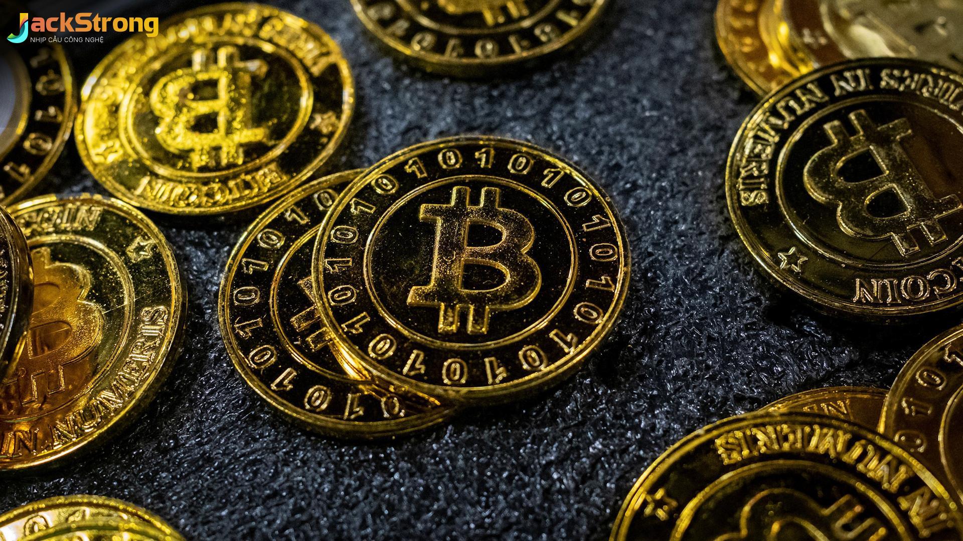 Bitcoin Phản Ứng Tích Cực Với Giảm Thuế, Xu Hướng Tăng Trưởng Cần Thận Trọng